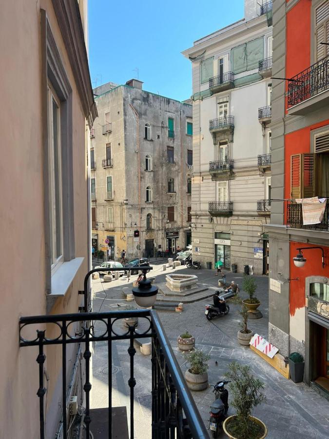 In Piazzetta Couette-café
