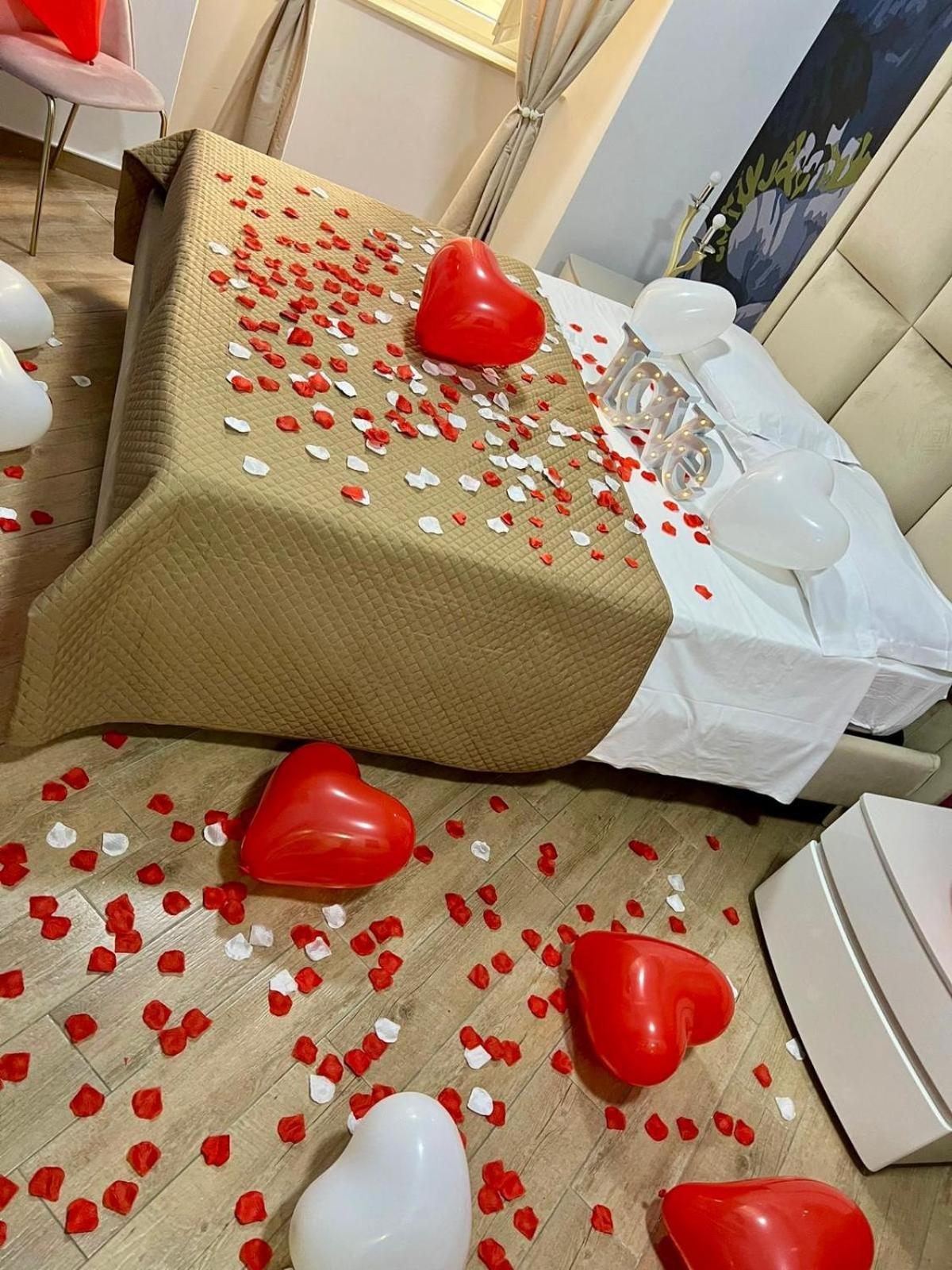 Couette-café In Piazzetta Naples